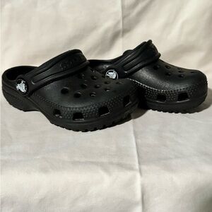 Crocs size 6c black